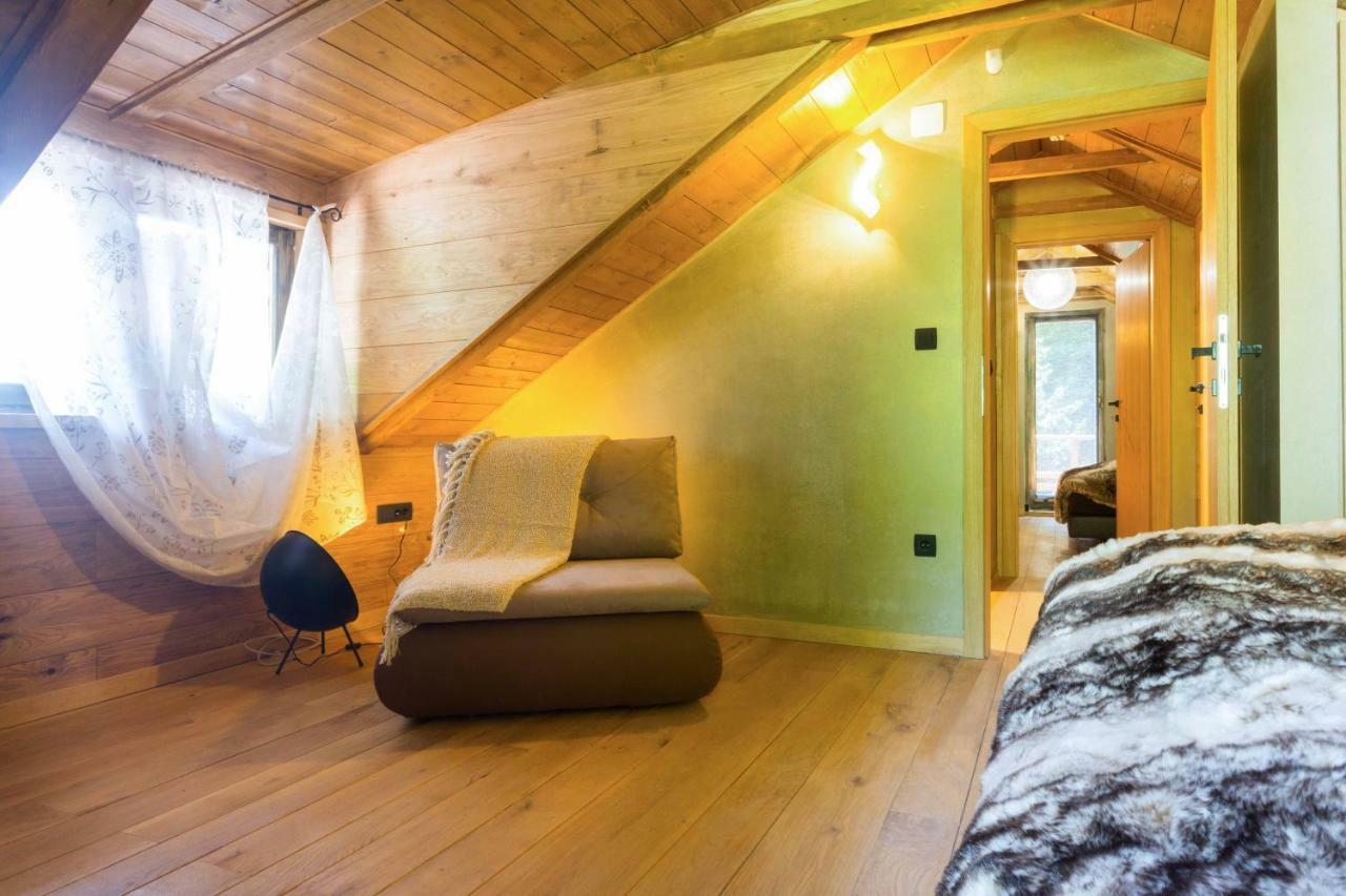 Zagreb, Kuca Za Odmor Swan River Holiday House Lasinja Екстериор снимка